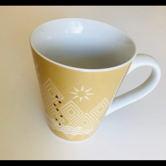 Starbucks 2013 coffee mug brown geometric  12 oz - Picture 2 of 6